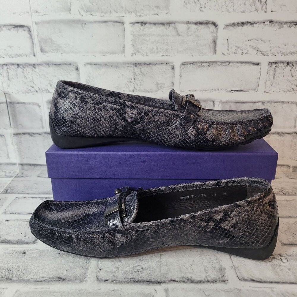 Euc Stuart Weitzman Black Painted Python Loafers … - image 4